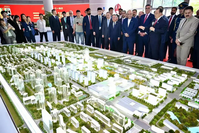 President of Pakistan Visits Sany Group, Advocates Deepening Sino-Pak Industrial Cooperation