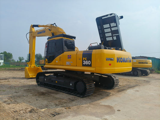 The Komatsu PC360: The 36-Ton Excavator That Owns the Quarry, the Mine and the Road Job