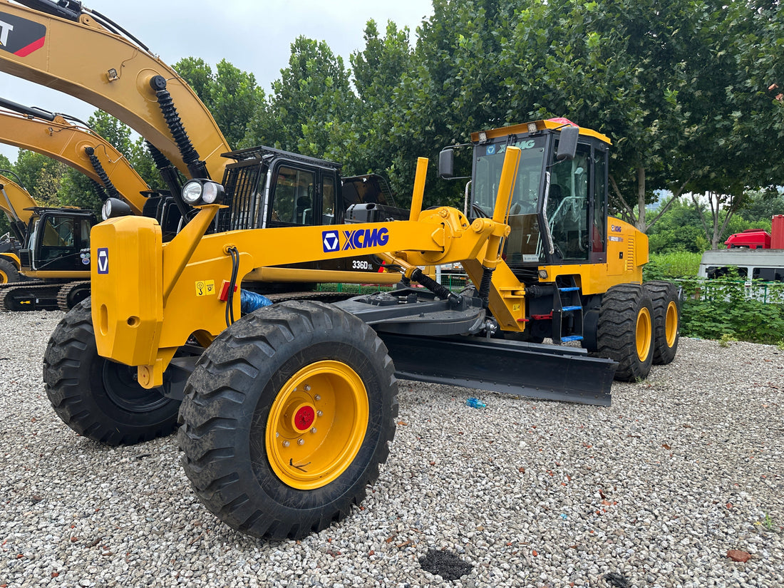 Why a Used XCMG GR2153 Motor Grader Is One of the Smartest Buys in Earthmoving 🟡🛣️