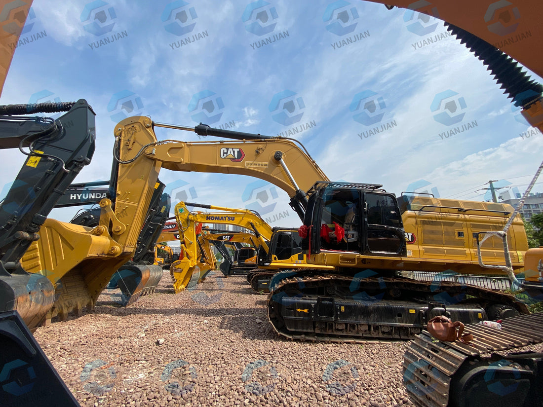 Why the CAT 374 Dominates the Pit 🏔️