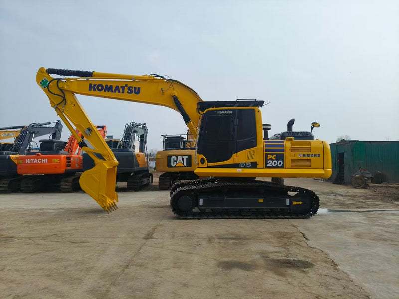 Refurbished Komatsu PC200-8 20-Ton Crawler Excavator – Workshop Fresh, Export Ready