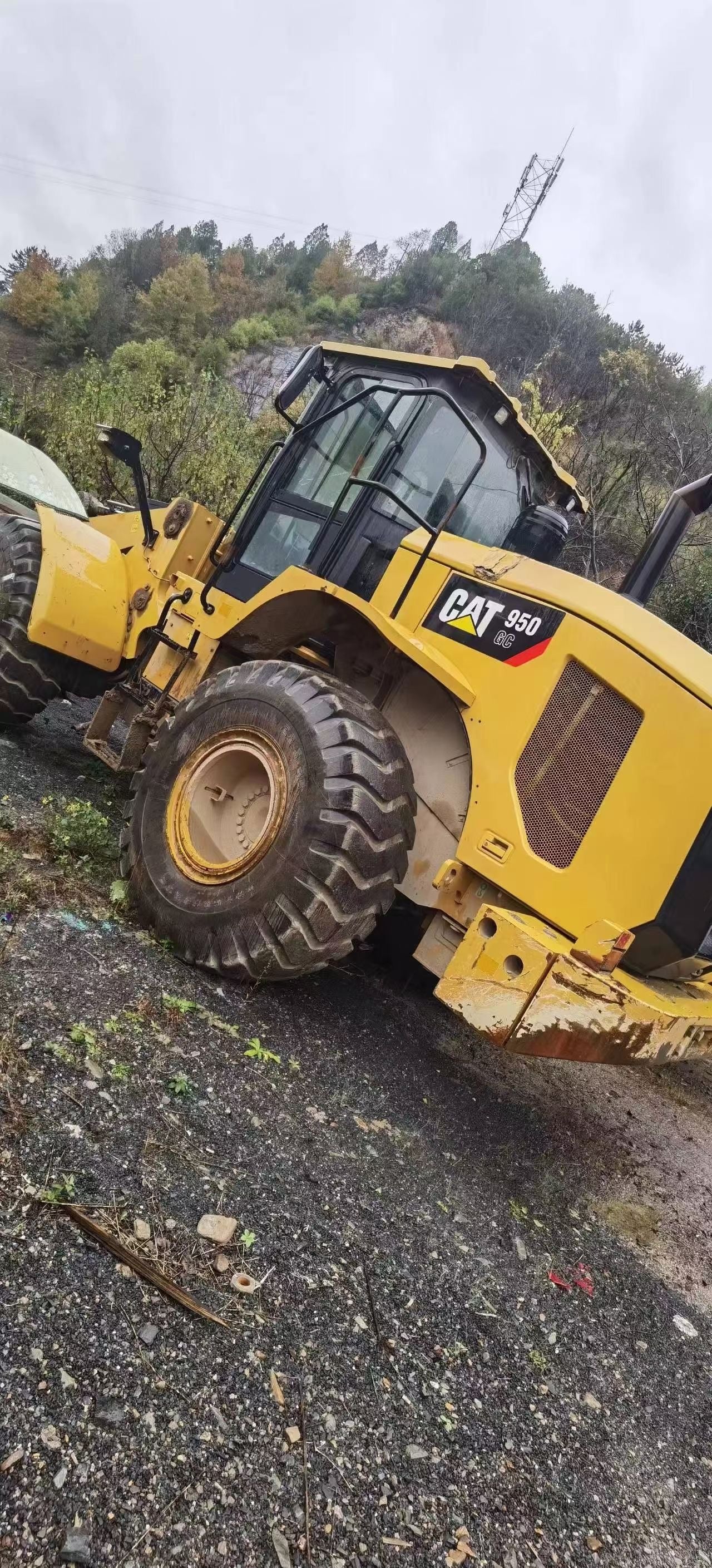 USED CAT 950GC
