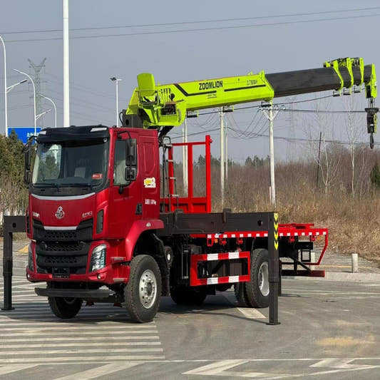 Used Dongfeng 245HP Truck-Mounted Crane for Sale - Updated Model side view