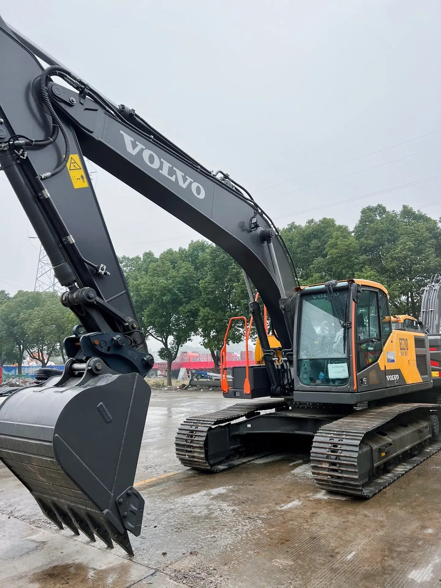 New Volvo EC210 Excavator for Sale detail view