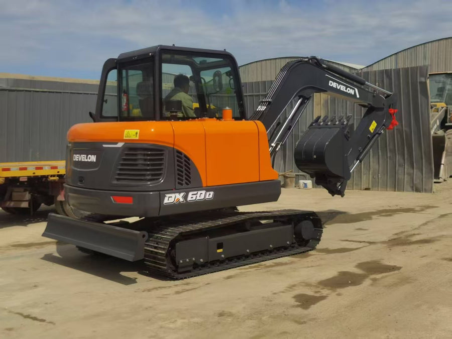Excavadora de cadenas DEVELON DX60D nueva en venta | Precio DEVELON DX60D foto de detalle 3