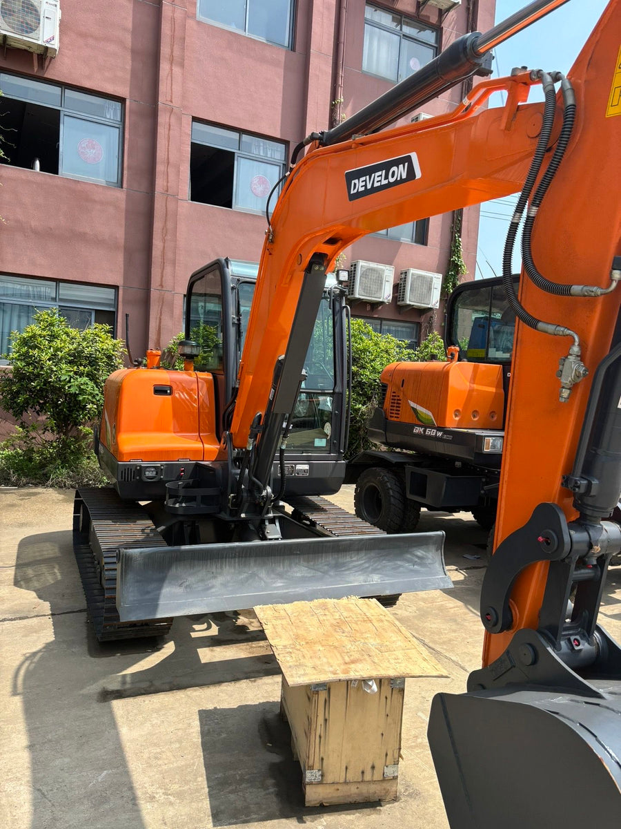 New DEVELON DX60ACE Crawler Excavator for Sale | DEVELON DX60ACE Price detail photo 4