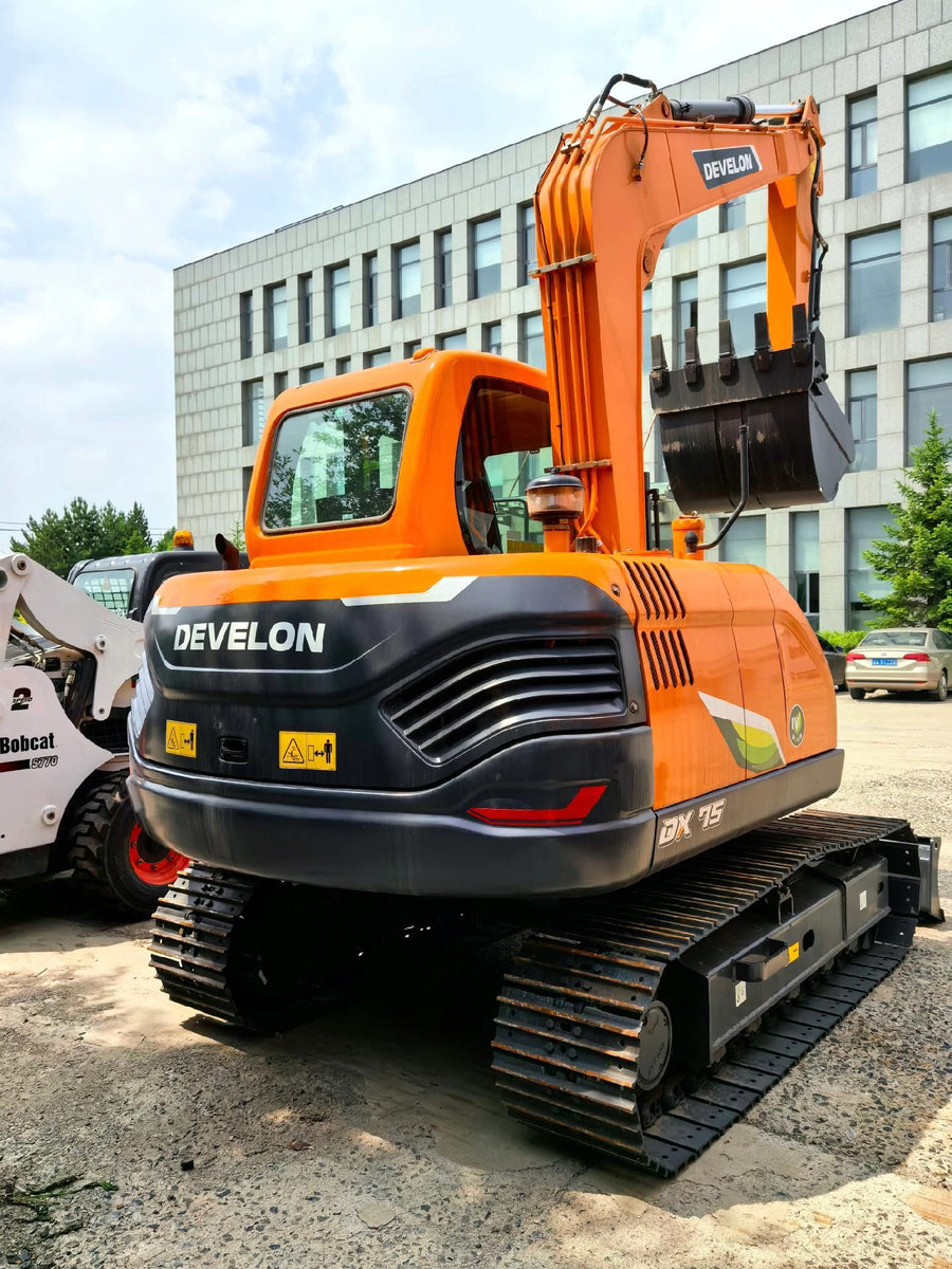 Excavadora de cadenas DEVELON DX75 nueva en venta | Precio DEVELON DX75 foto de detalle 4