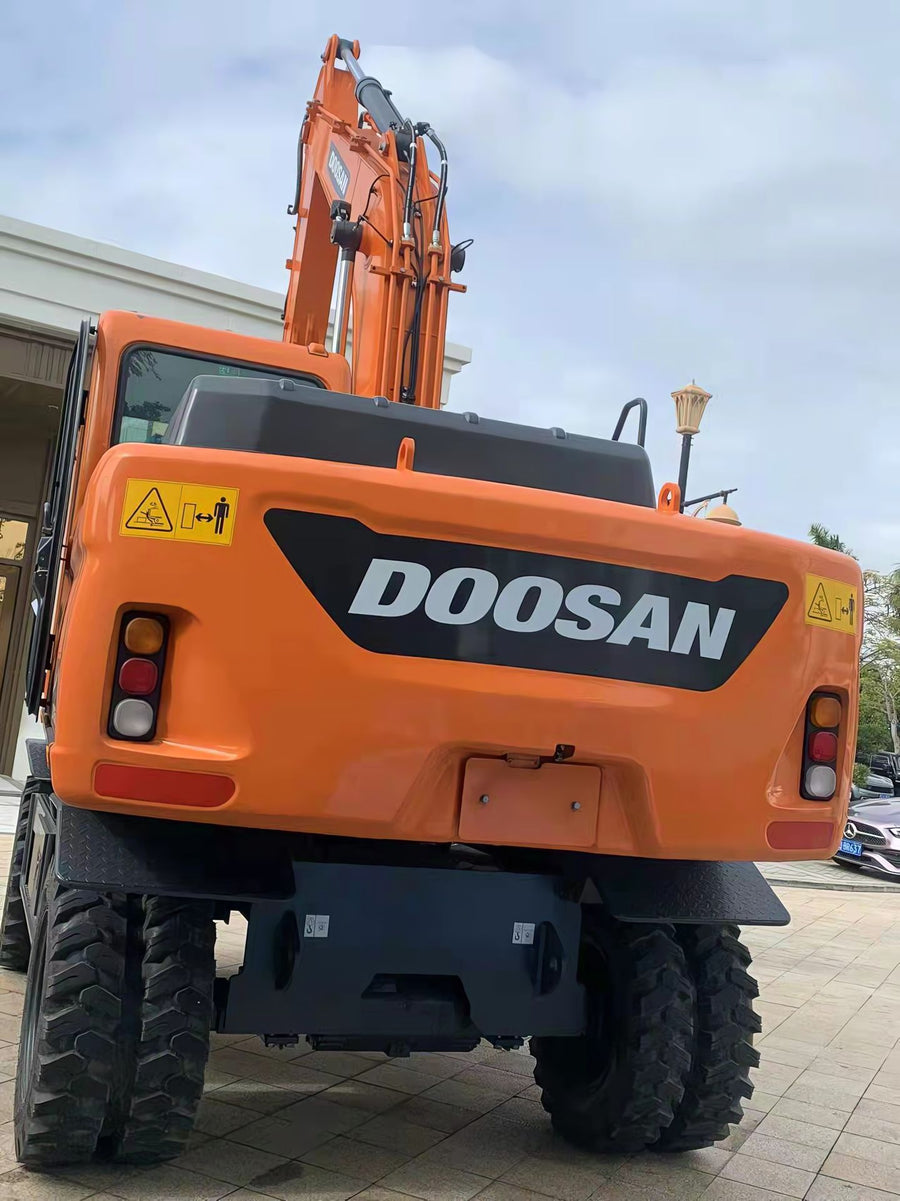 Excavadora de ruedas DEVELON DX125W nueva en venta | Precio DEVELON DX125W foto de detalle 4