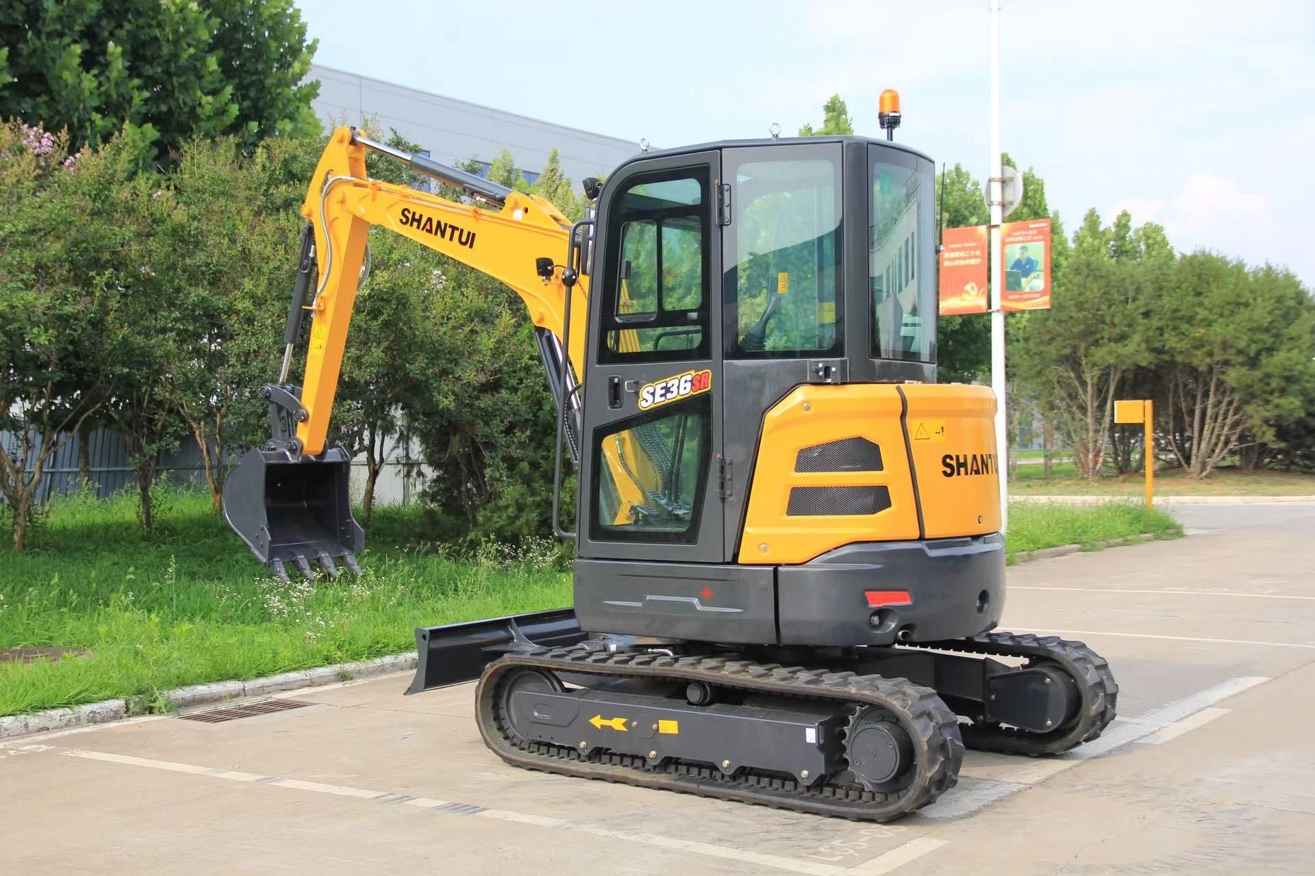 New Shantui SE36SR Excavator for Sale detail view