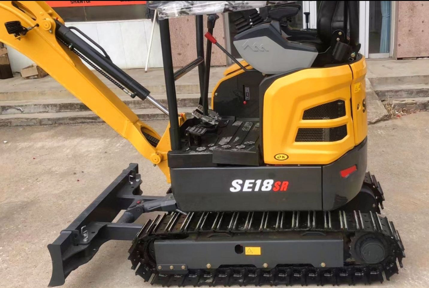 New Shantui SE18SR Excavator for Sale - Alternative Stock detail view