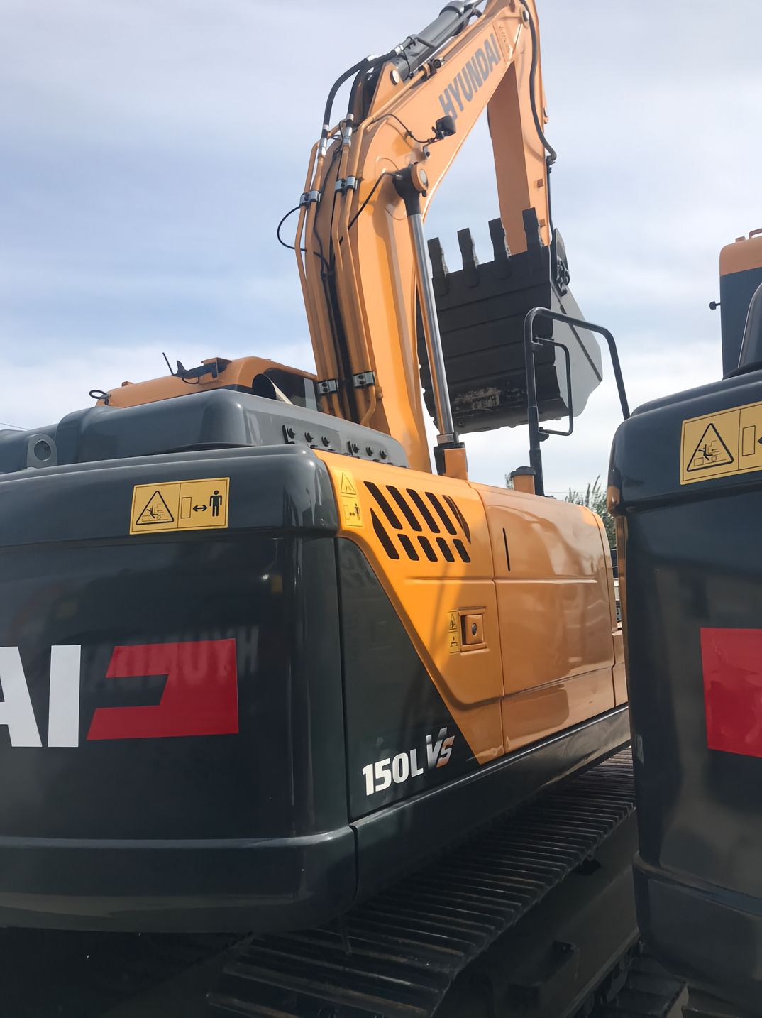 NEW HYUNDAI R150LVS PRO