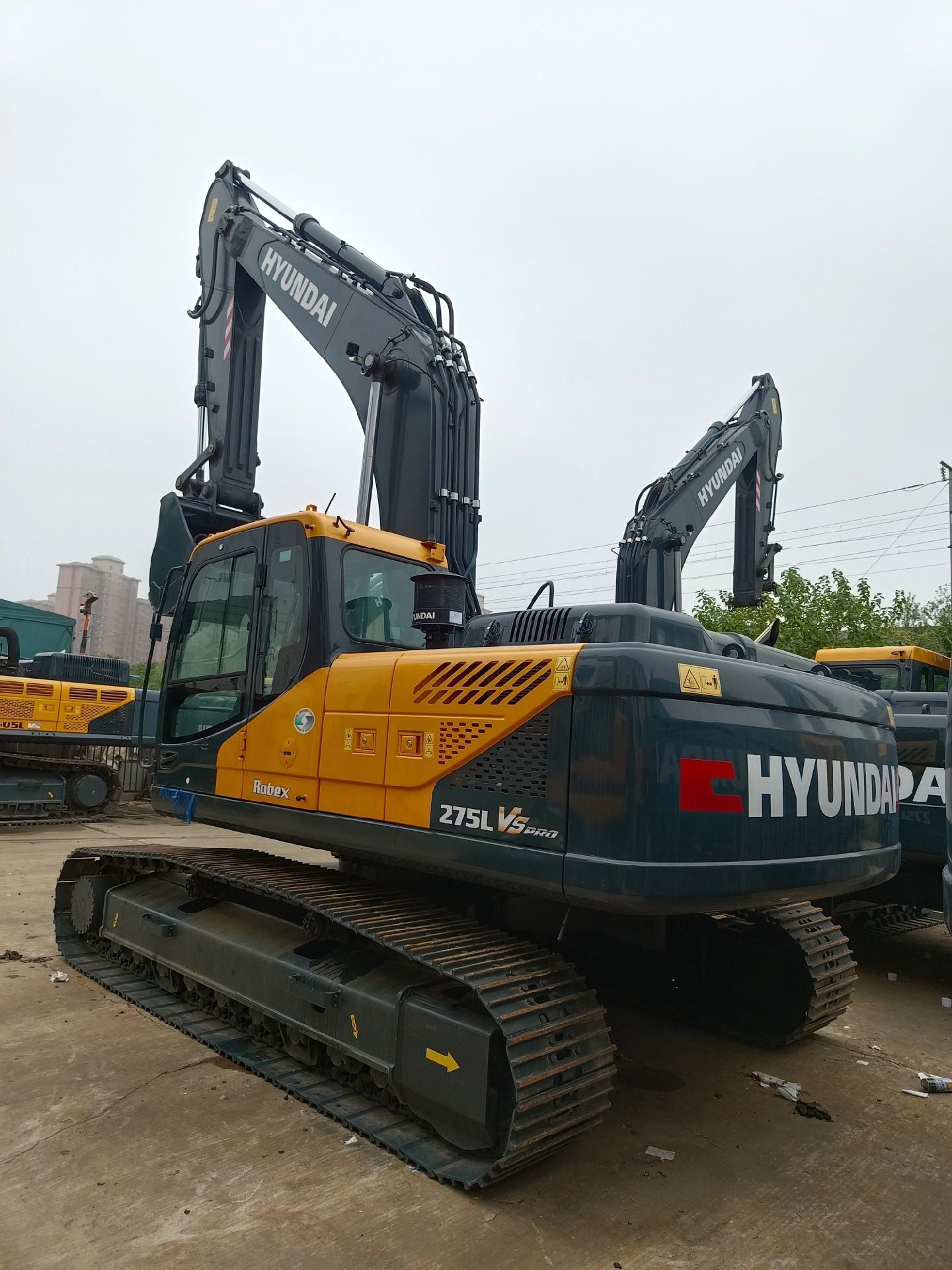 NEW HYUNDAI HX275L