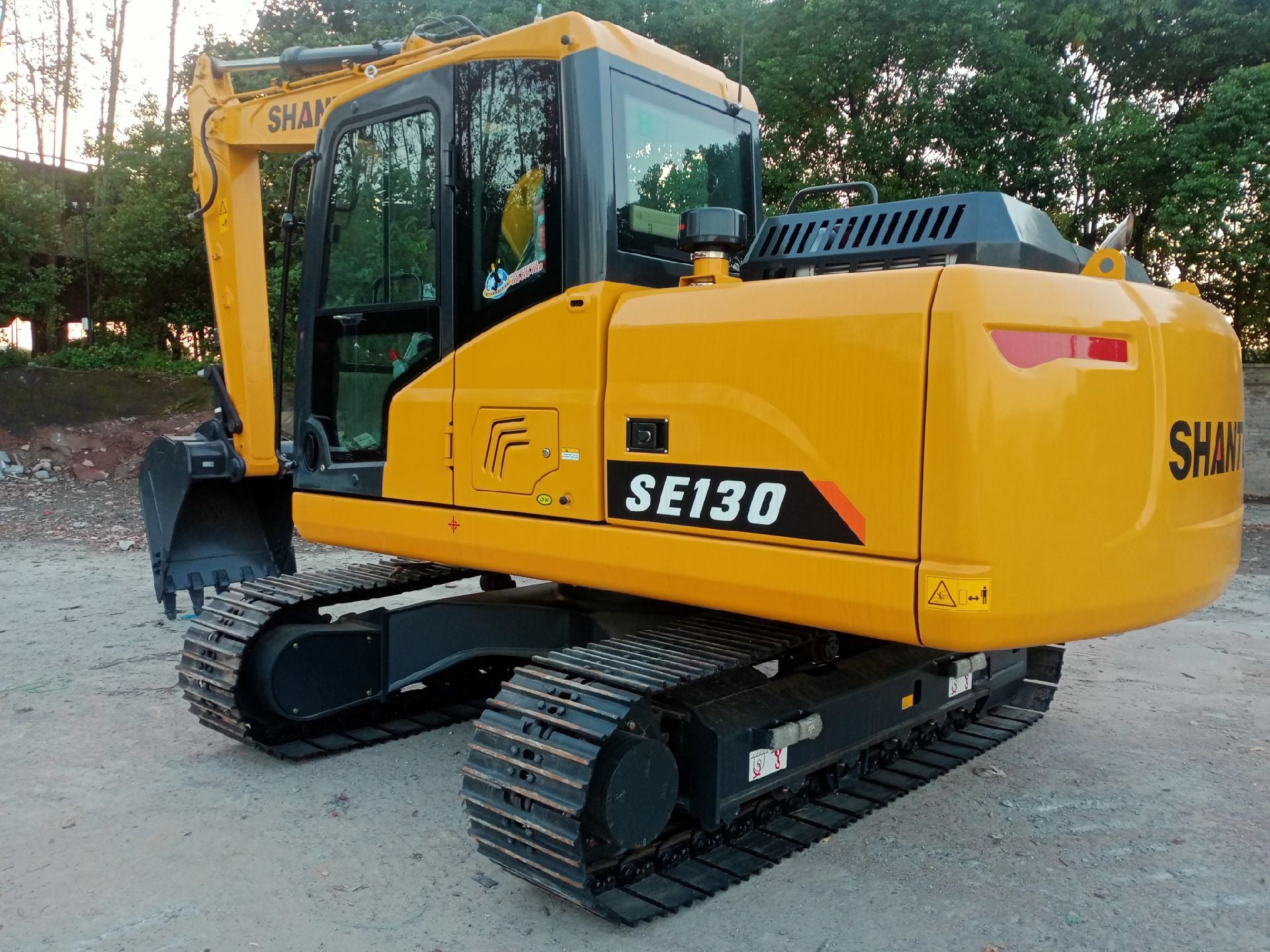New Shantui SE130 Excavator for Sale detail view