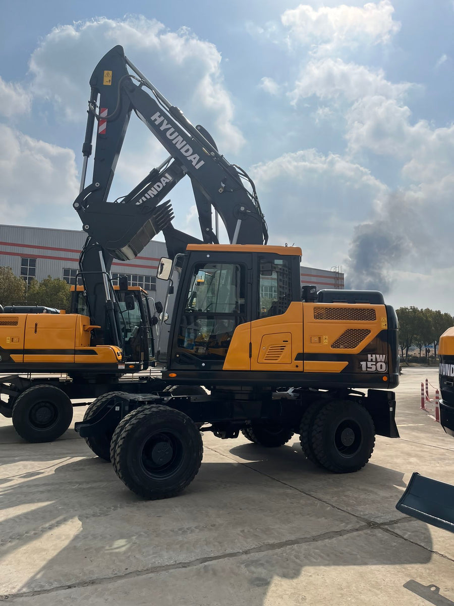 New HYUNDAI HW150 Wheel Excavator for Sale | HYUNDAI HW150 Price detail photo 4