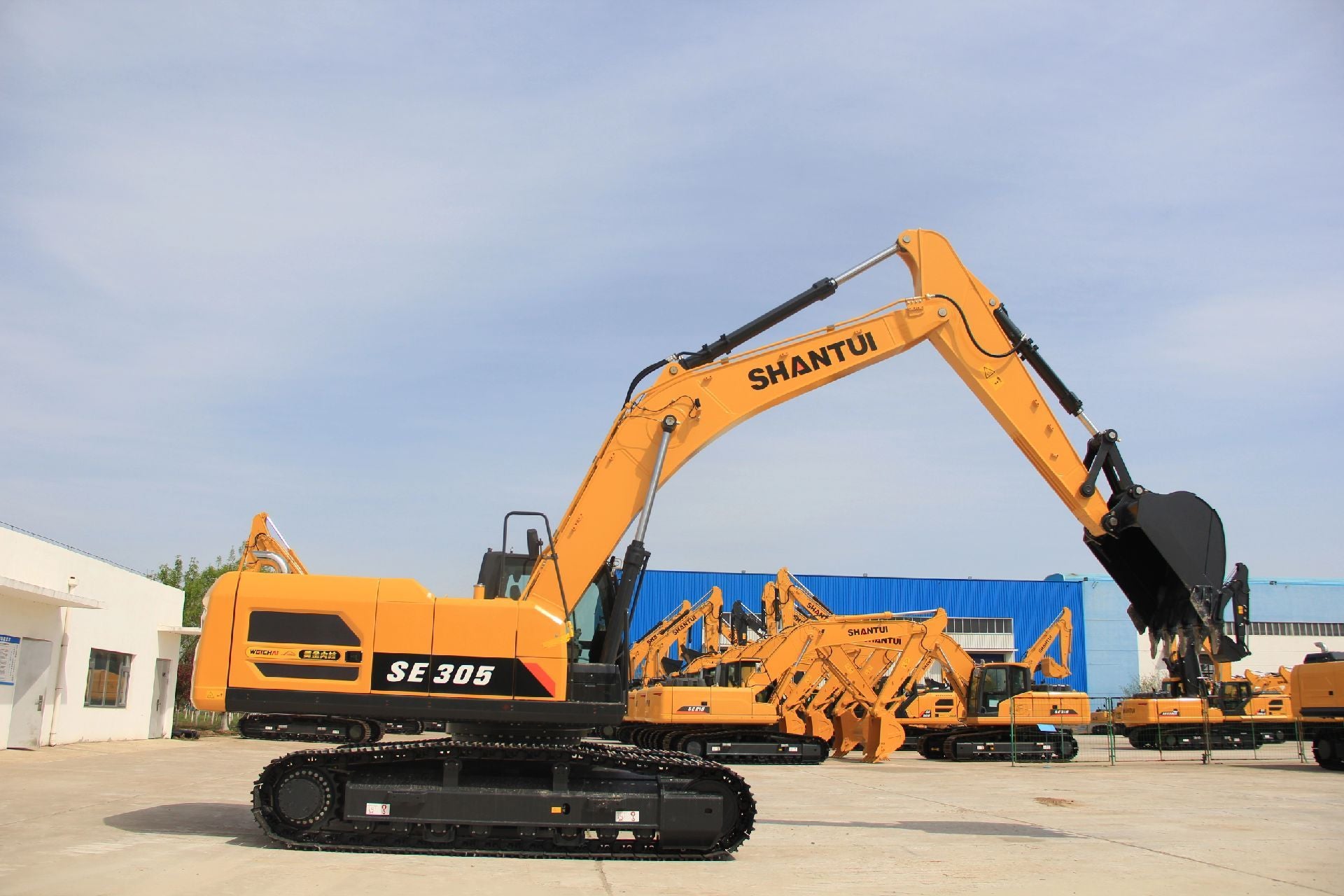 New Shantui SE305LC Excavator for Sale front view