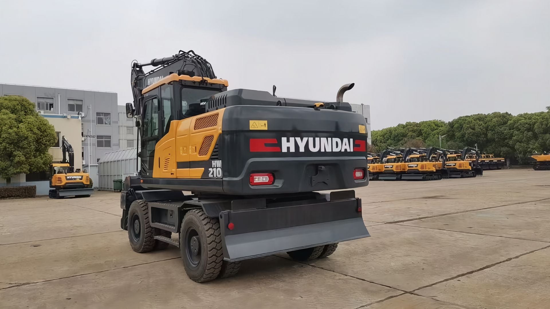 New Hyundai HW210 Excavator for Sale front view