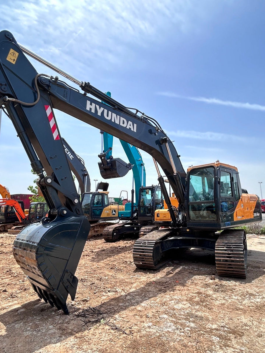 Excavadora de cadenas HYUNDAI R215VS nueva en venta | Precio HYUNDAI R215VS foto de detalle 2
