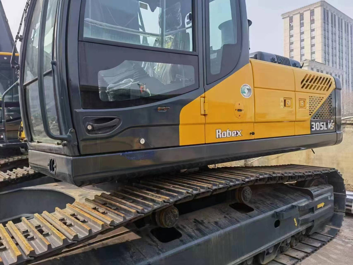 NEW HYUNDAI R305LVS