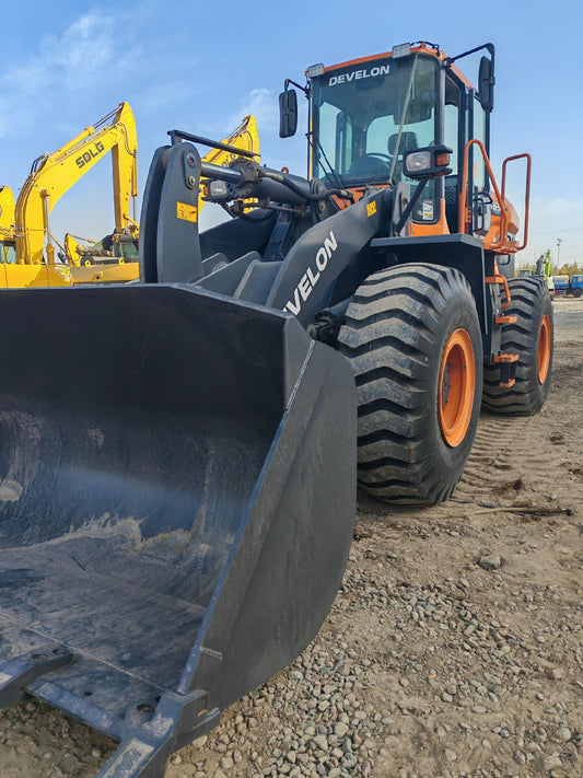 New Develon DL565 Wheel Loader for Sale rear side view