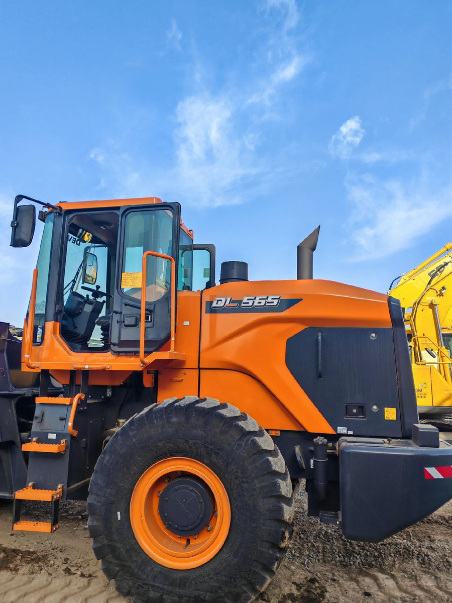 New DEVELON DL565 Wheel Loader for Sale | DEVELON DL565 Price detail photo 4