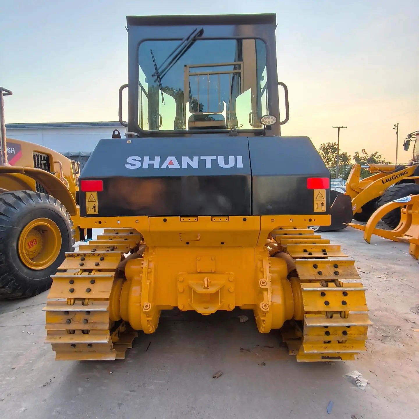 USED SHANTUI SD13