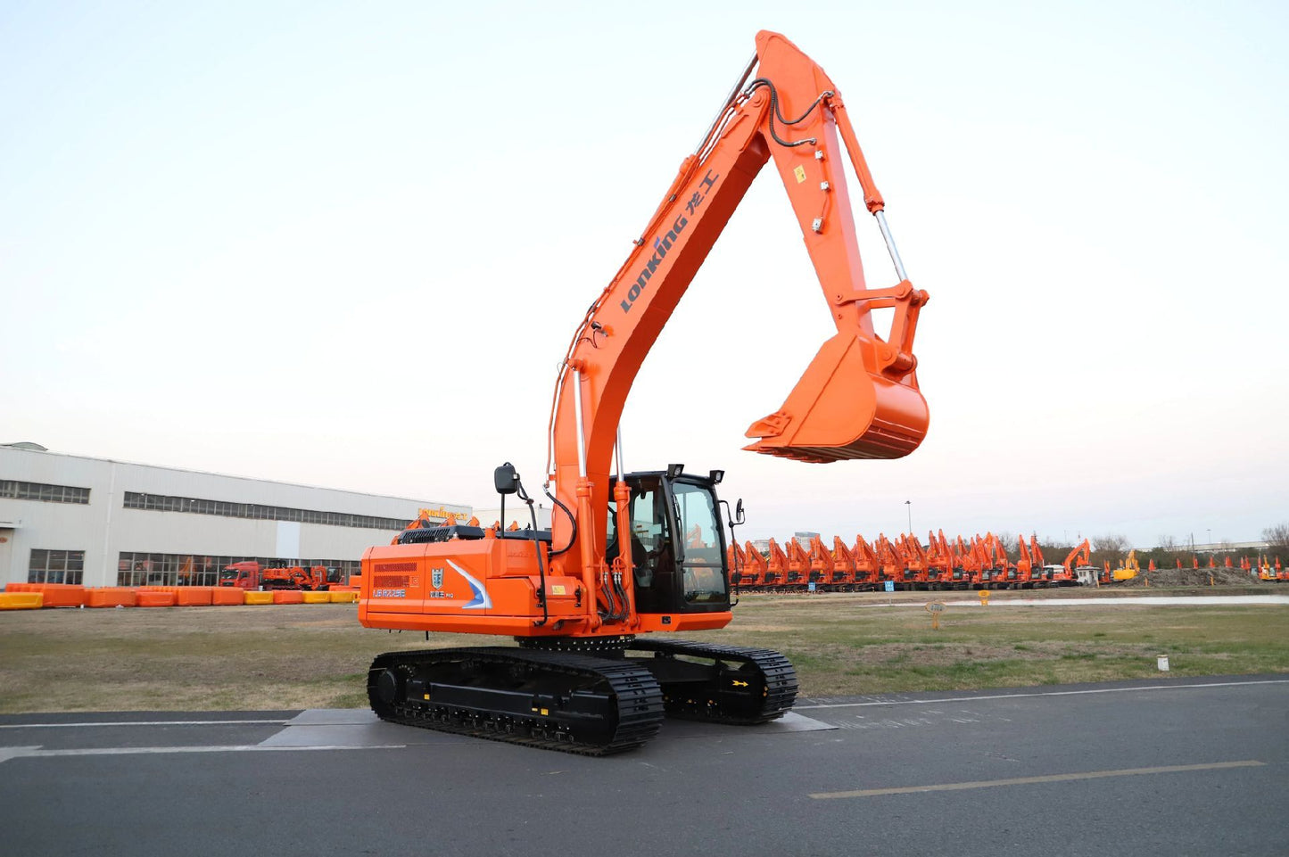New Lonking LG6225E Excavator for Sale detail view