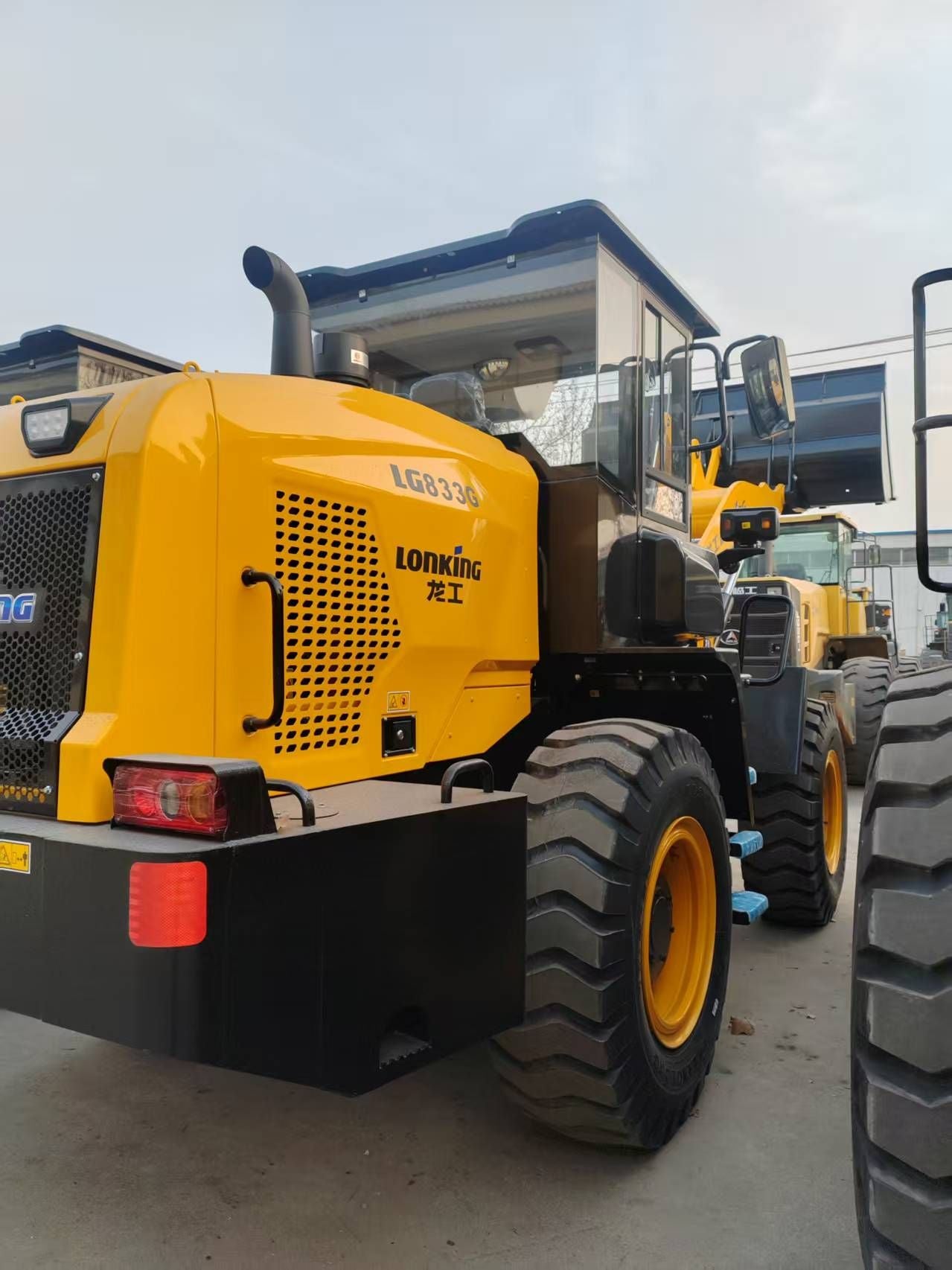 New Lonking LG833G Wheel Loader for Sale rear side view