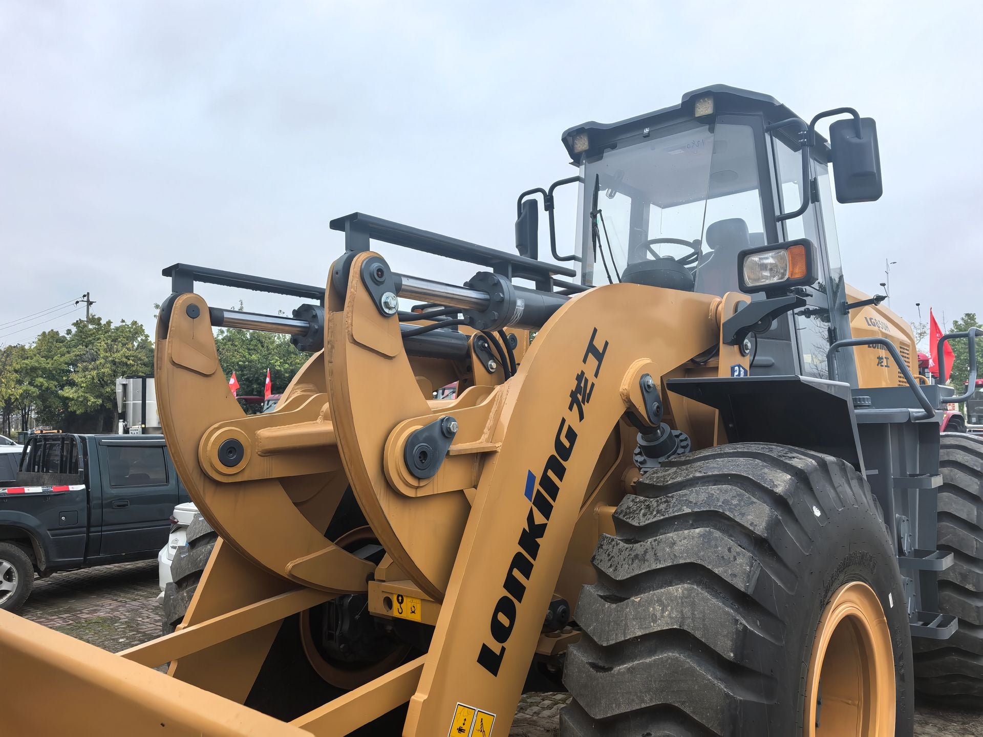 New Lonking LG850H Wheel Loader for Sale detail view