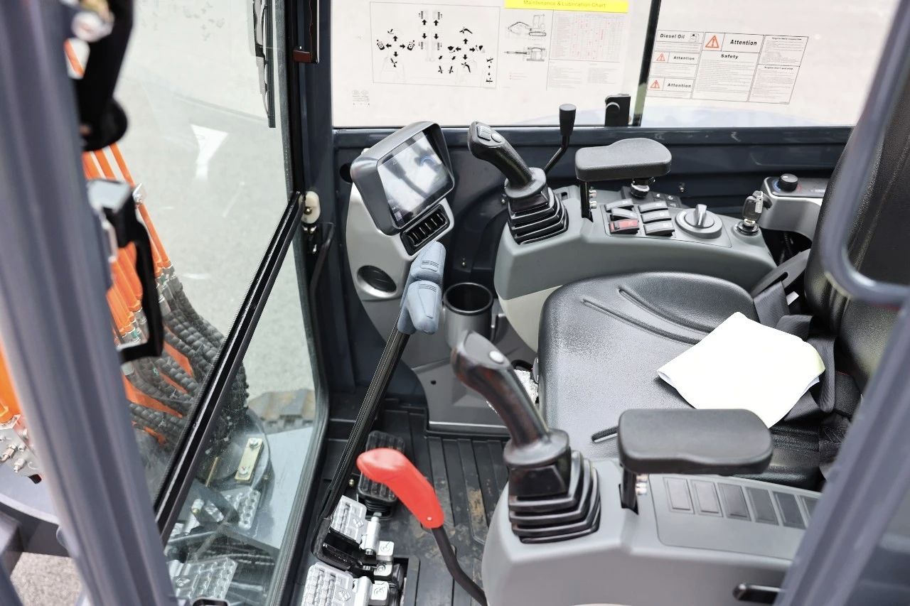 New Lonking CDM6035 Bulldozer for Sale detail view