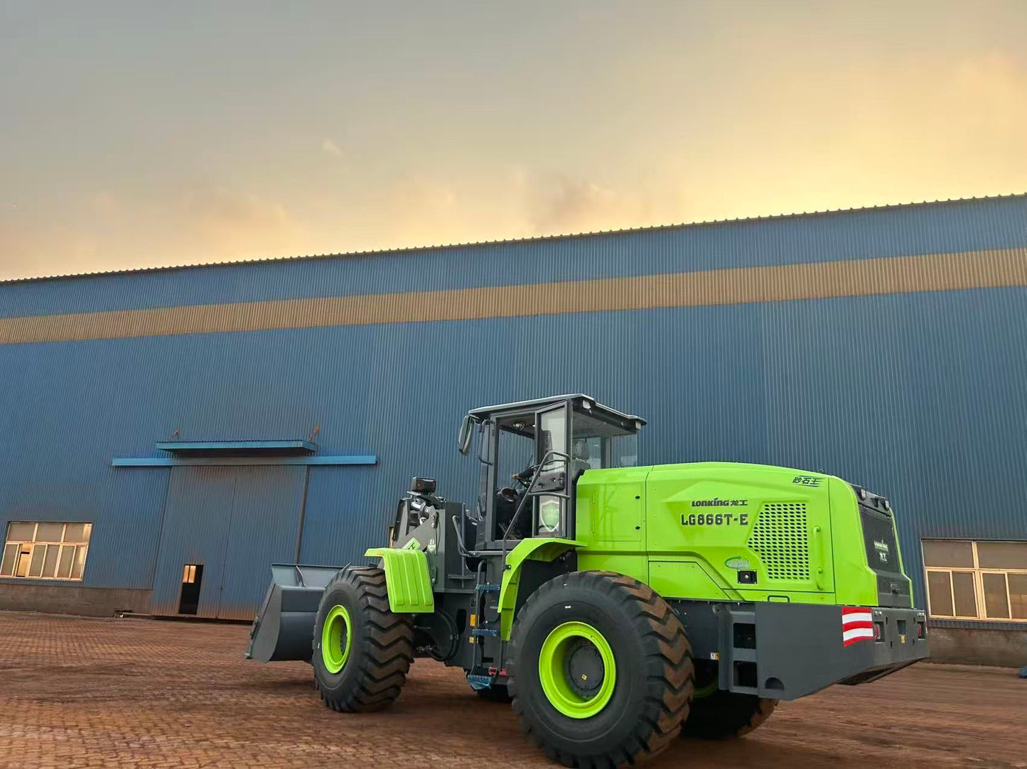 New Lonking LG866T-E Wheel Loader for Sale front view