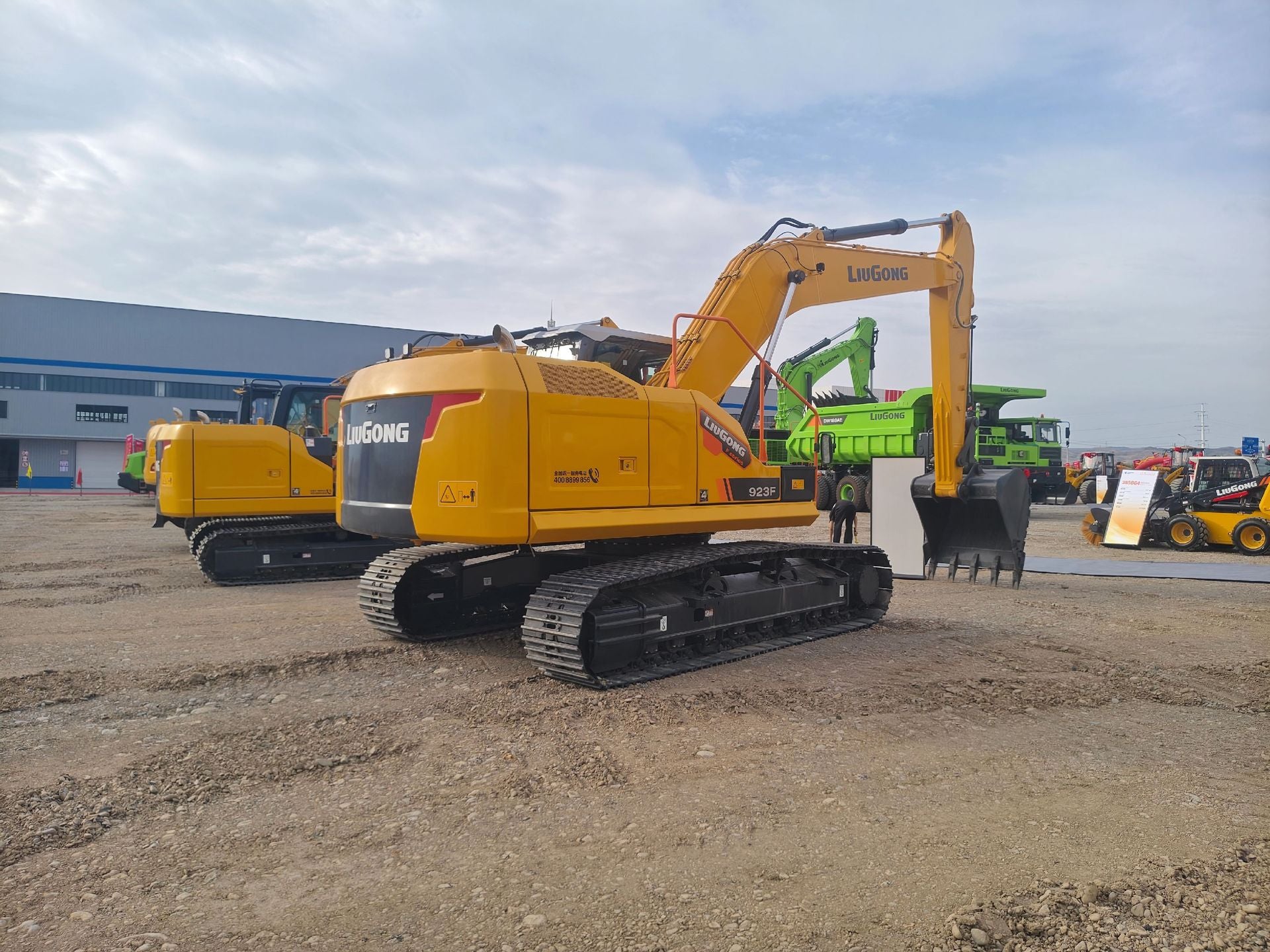 New Liugong 923F Excavator for Sale detail view