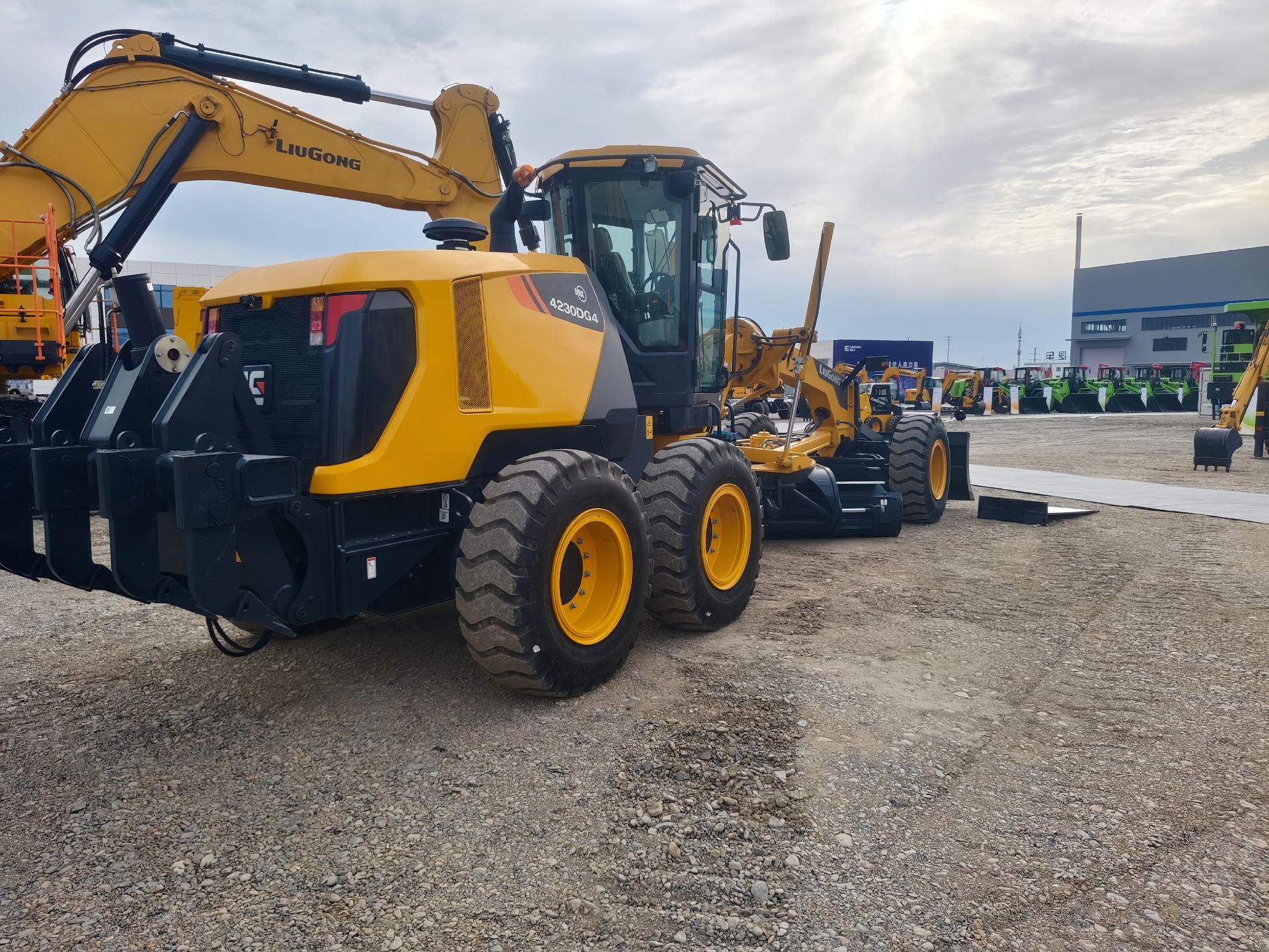 New Liugong 4230DG4MAX Motor Grader for Sale detail view