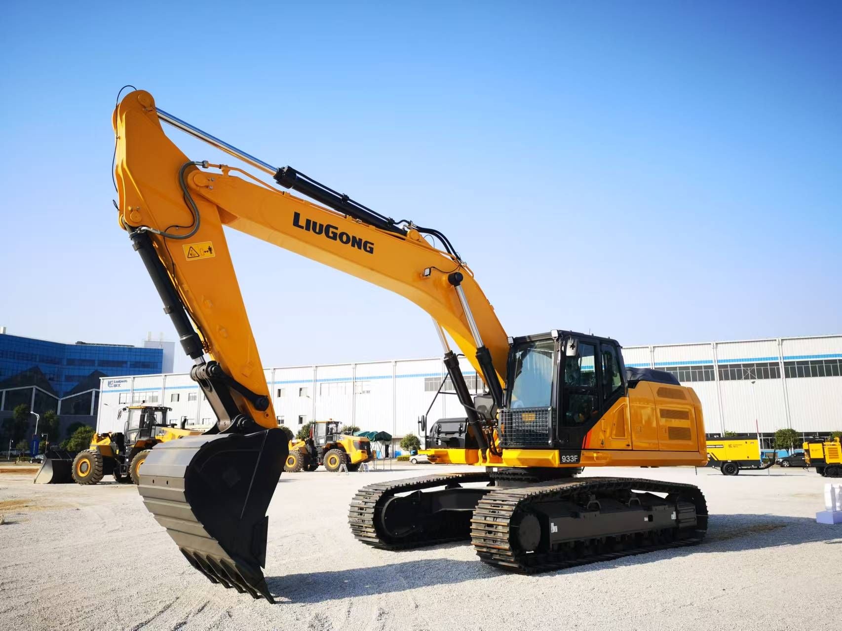 New Liugong 933FMAX+ Excavator for Sale front view