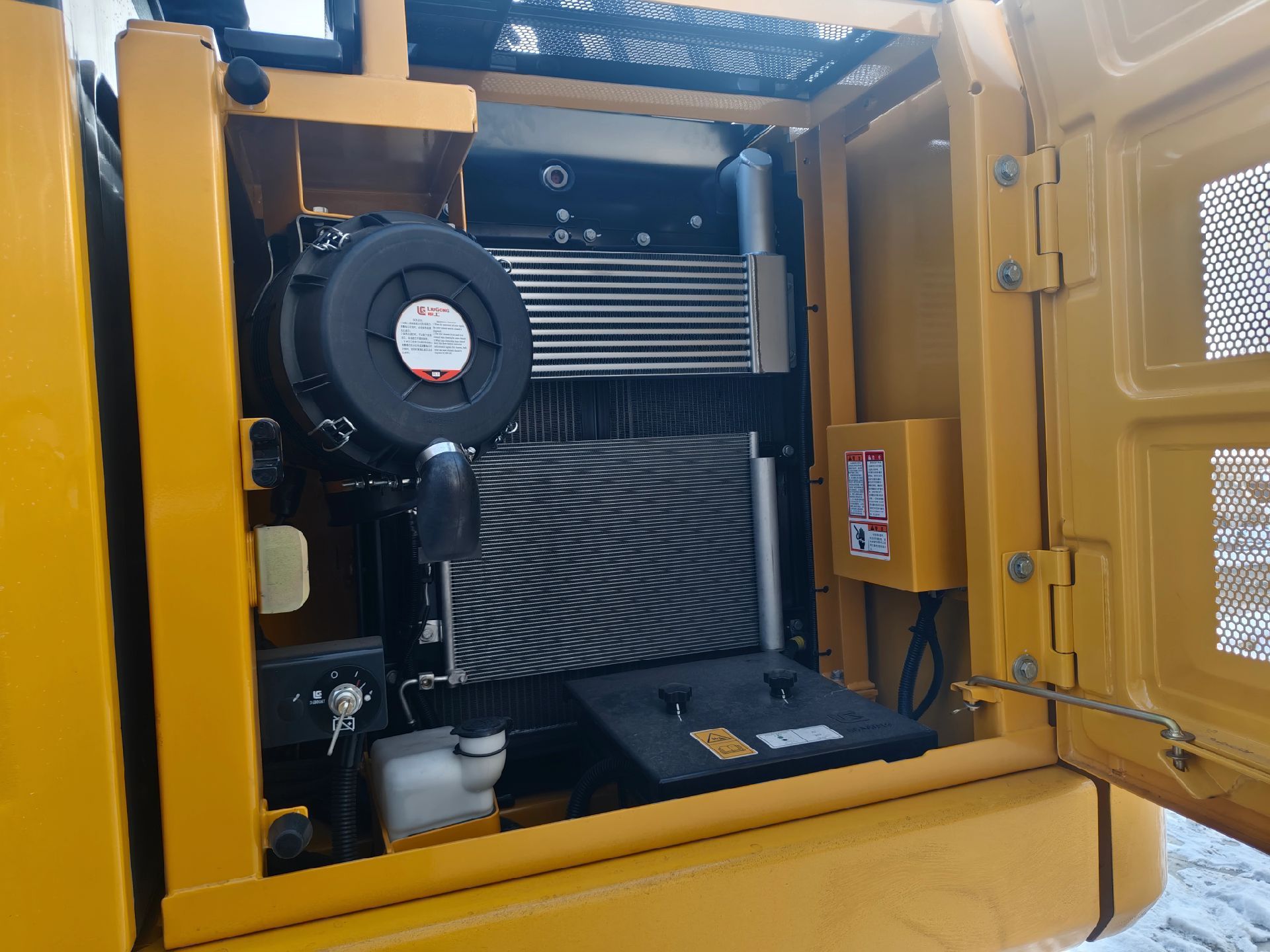 New Liugong 913F Excavator for Sale detail view