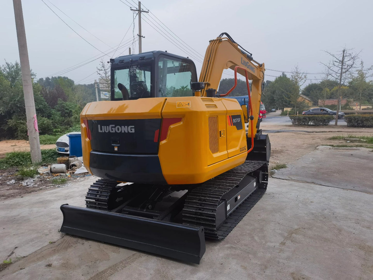 New Liugong 9075F Yuchai Engine Excavator for Sale front view