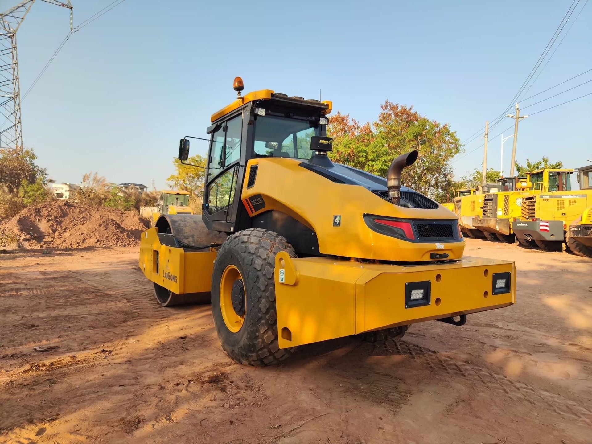 New Liugong 6622EG4 SINGLE-DRIVE Road Roller for Sale detail view