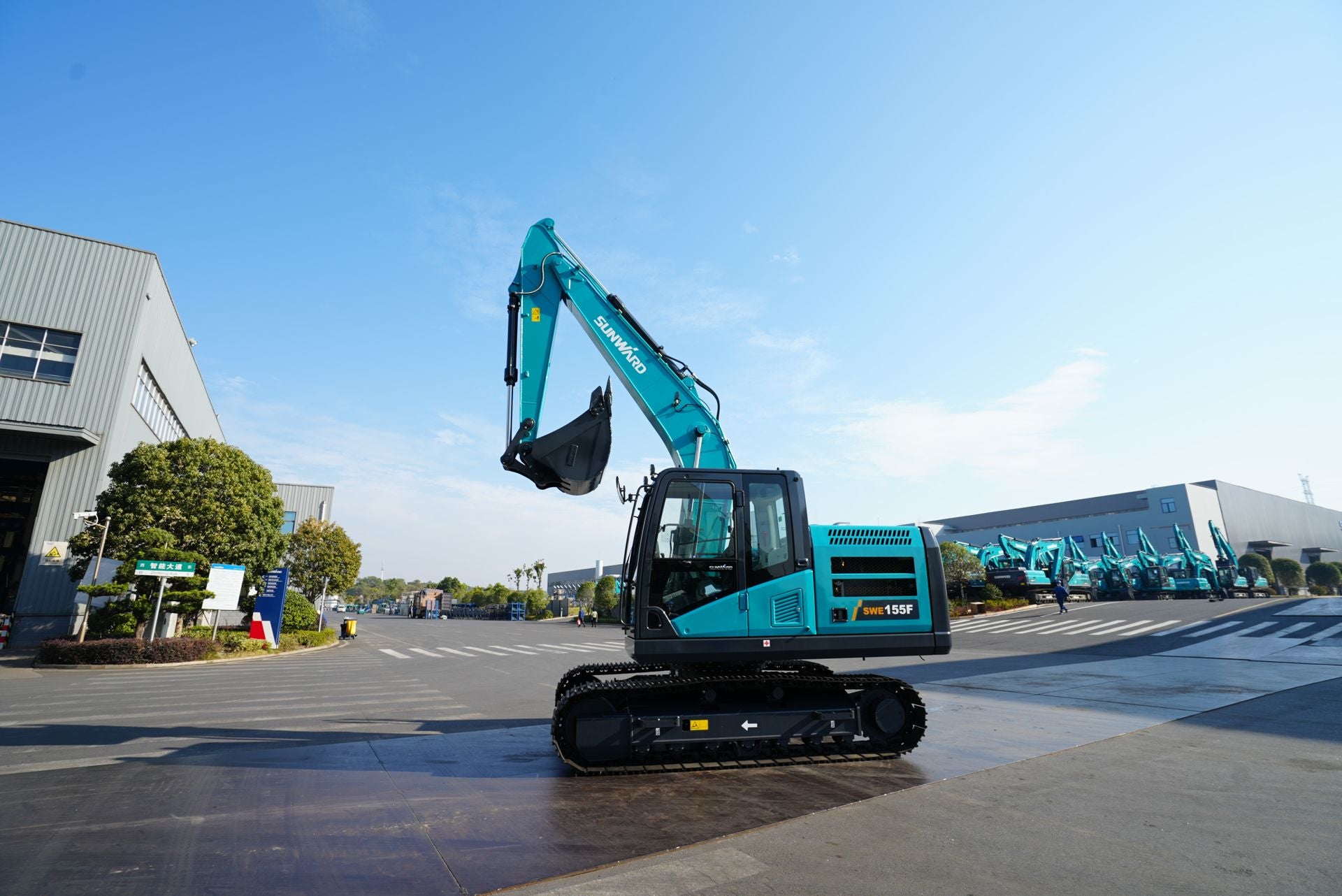 New Sunward SWE155F Excavator for Sale detail view
