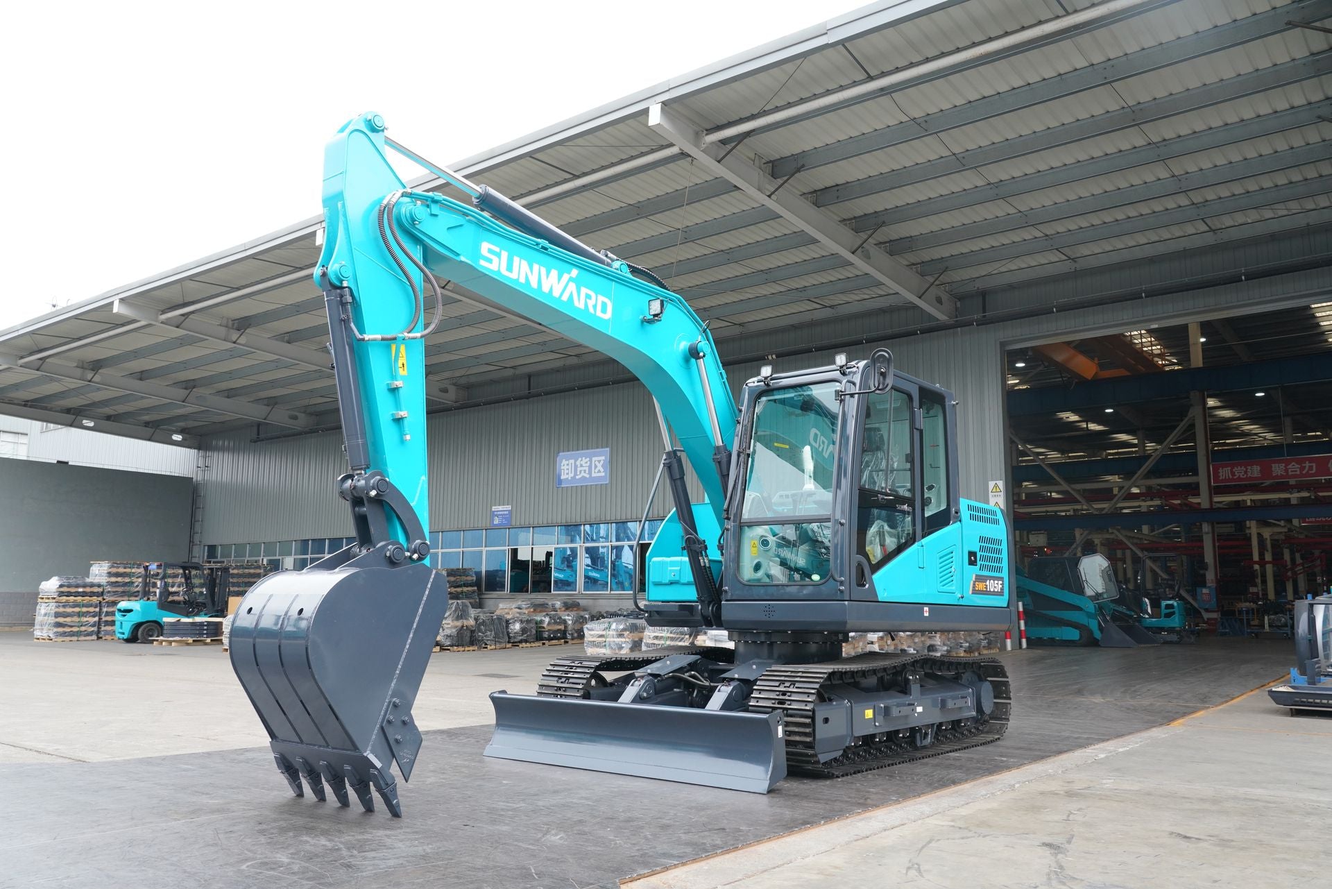 New Sunward SWE105F Excavator for Sale detail view