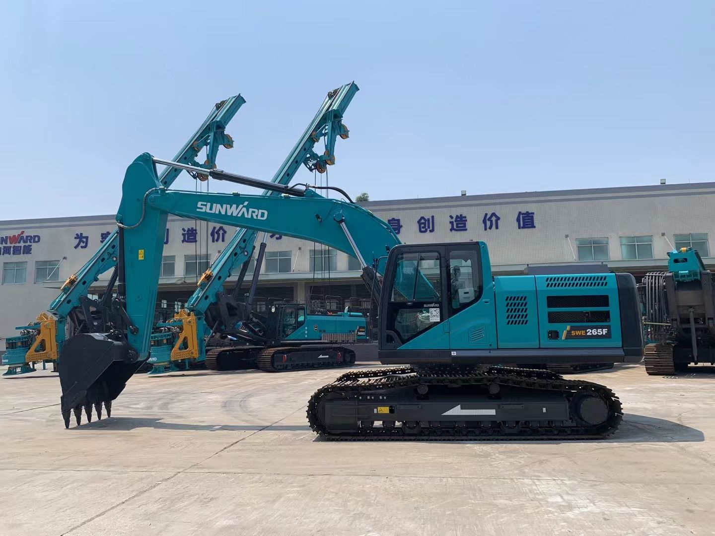 New Sunward SWE265F Excavator for Sale front view