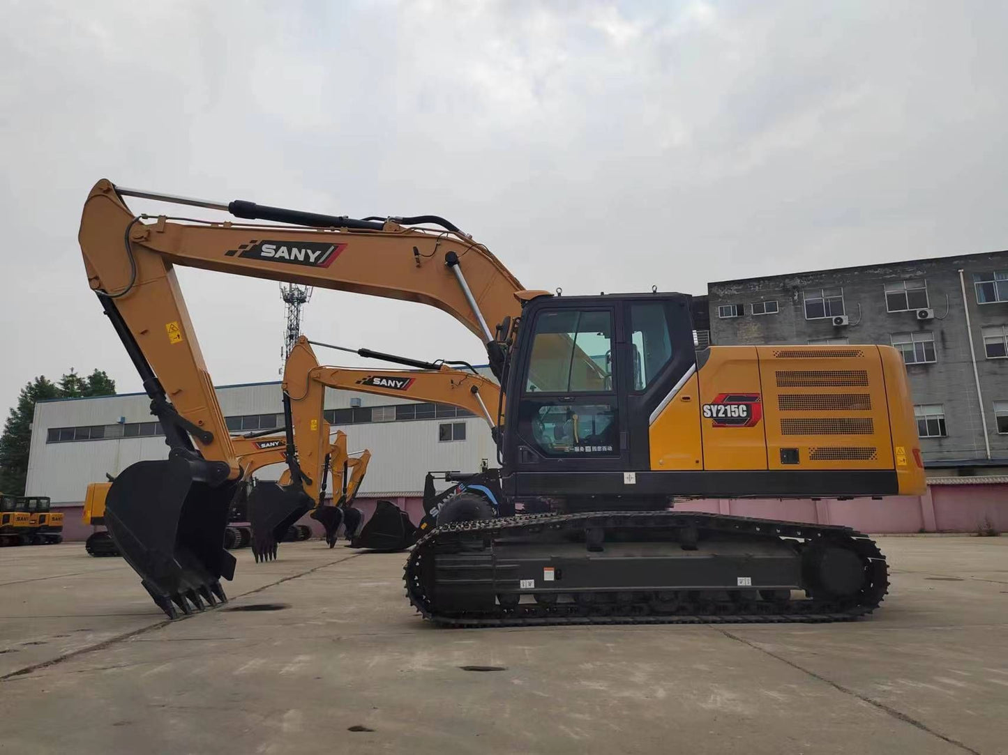 New Sany SY215C-S Excavator for Sale detail view