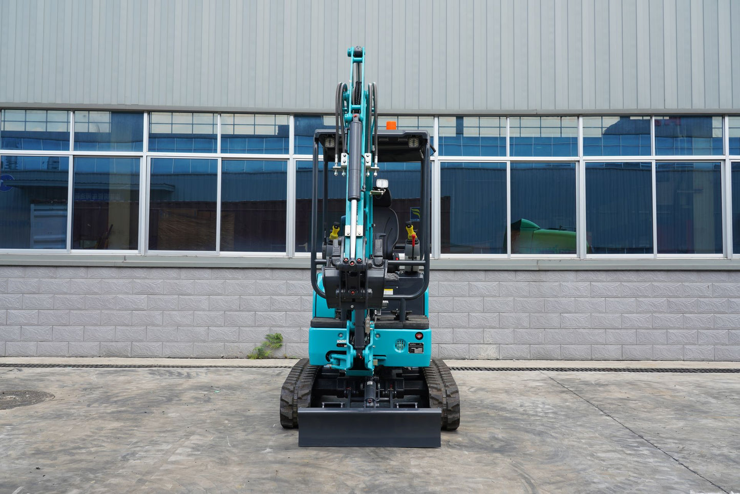 New Sunward SWE18UF Excavator for Sale detail view