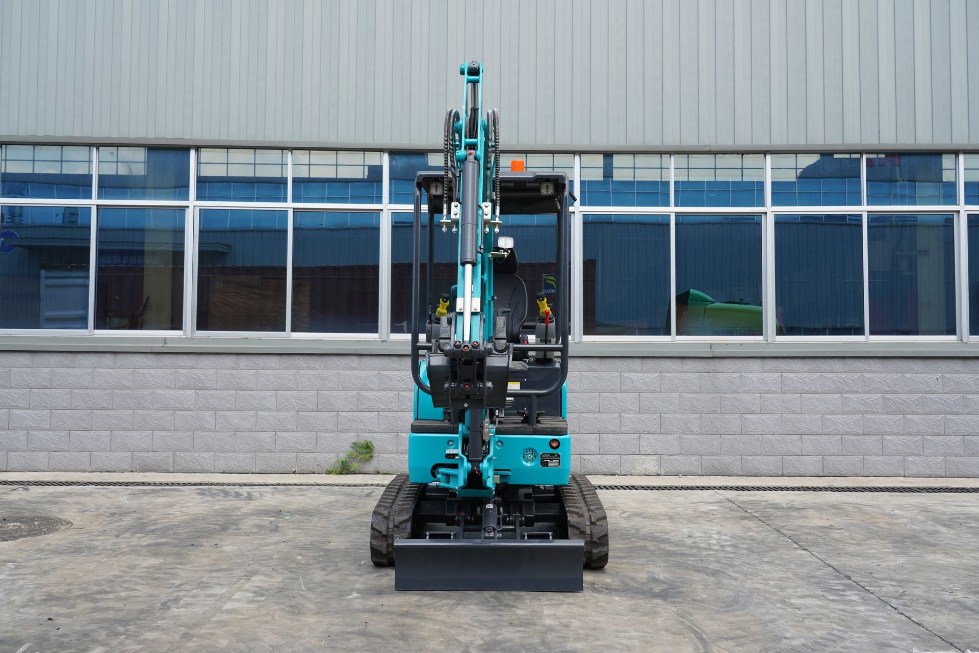 New Sunward SWE18UF Excavator for Sale detail view