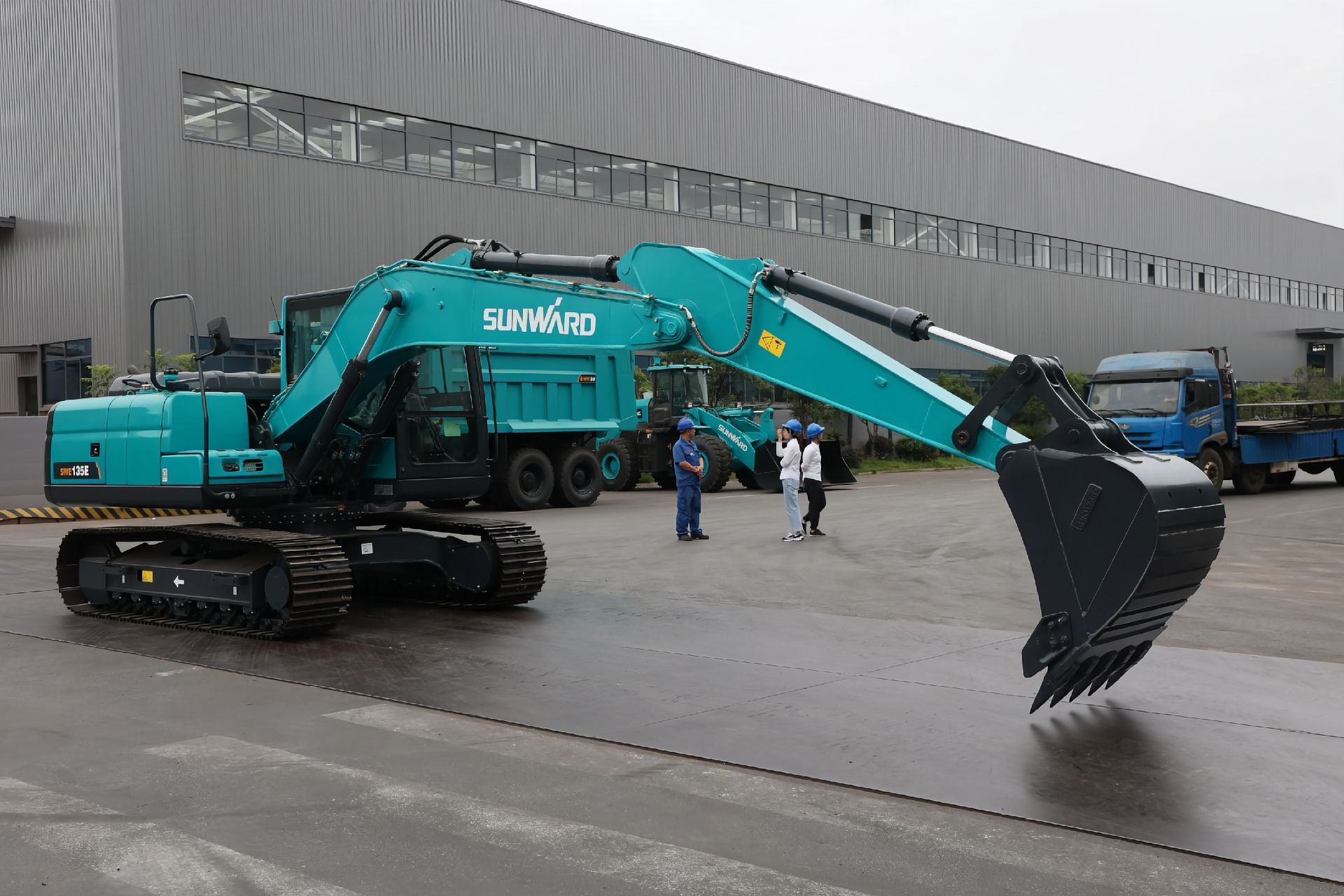 New Sunward SWE135E Excavator for Sale detail view