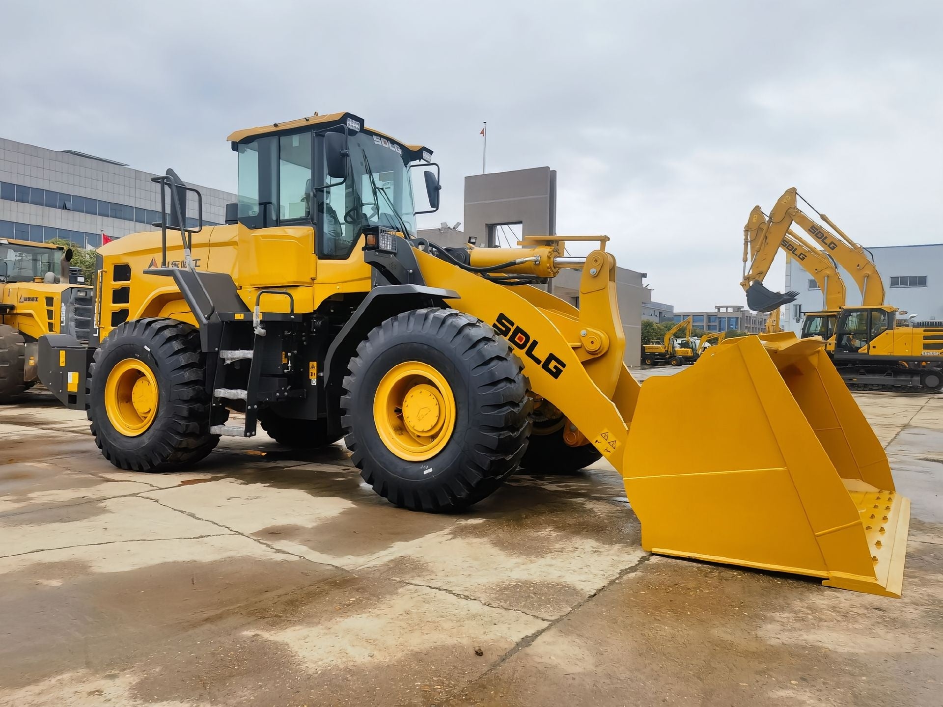 New Sdlg L956H PLUS Wheel Loader for Sale detail view