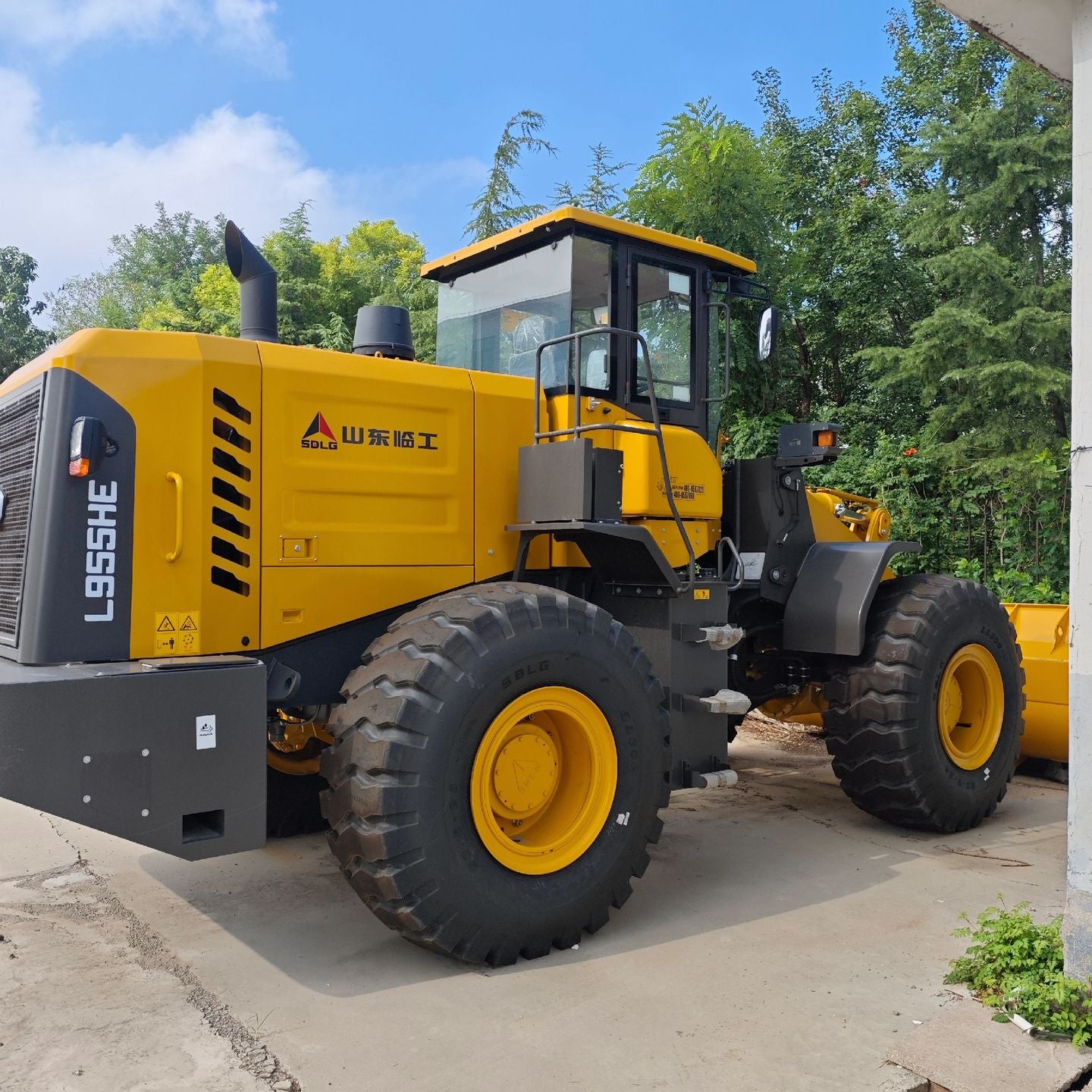 New Sdlg L955HE Wheel Loader for Sale detail view