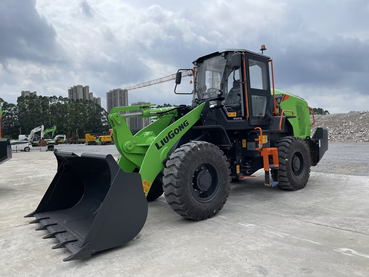 New Liugong 835TE Wheel Loader for Sale detail view