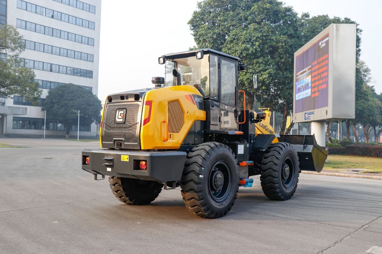New Liugong 830T Wheel Loader for Sale rear side view