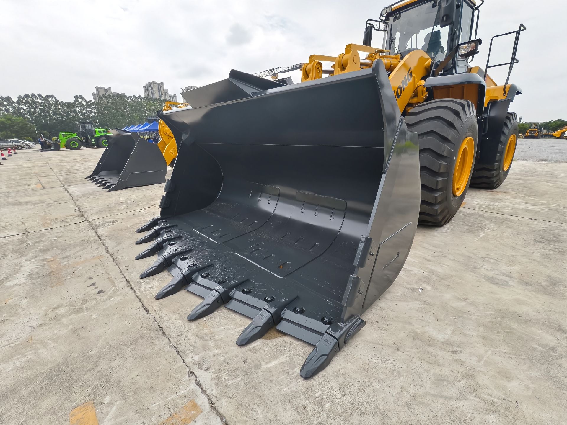 New Liugong 890H Wheel Loader for Sale front view