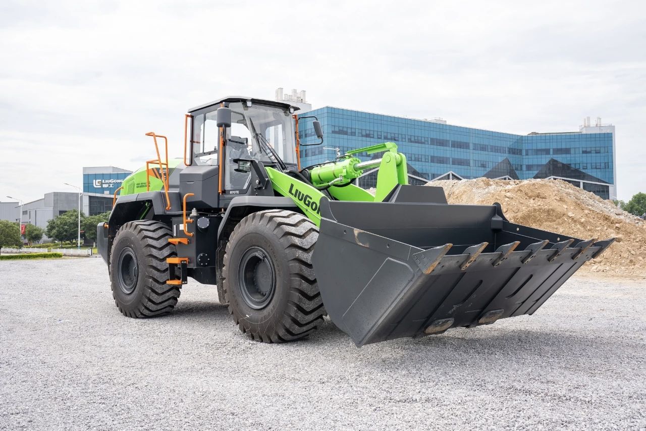 New Liugong 870TE Wheel Loader for Sale front view