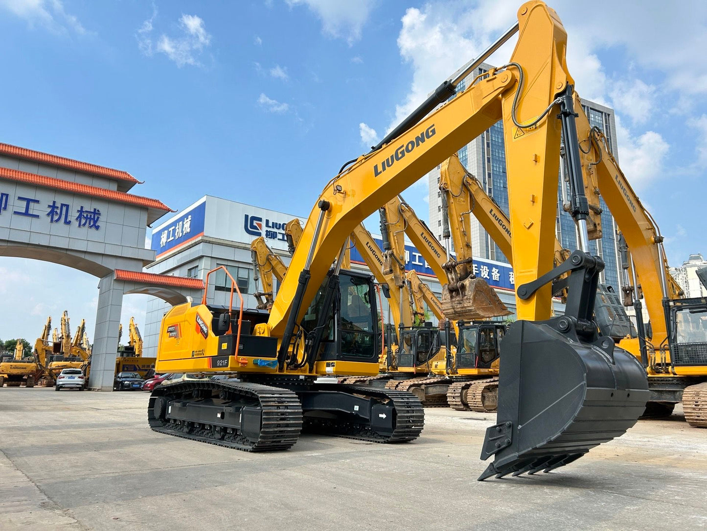New Liugong 921F Excavator for Sale rear side view